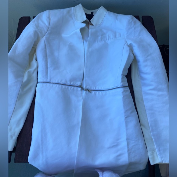 BCBGMaxAzria white jacket - Picture 7 of 8